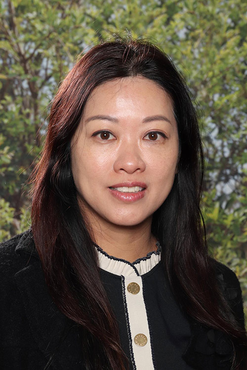 Ms Sandy Ng